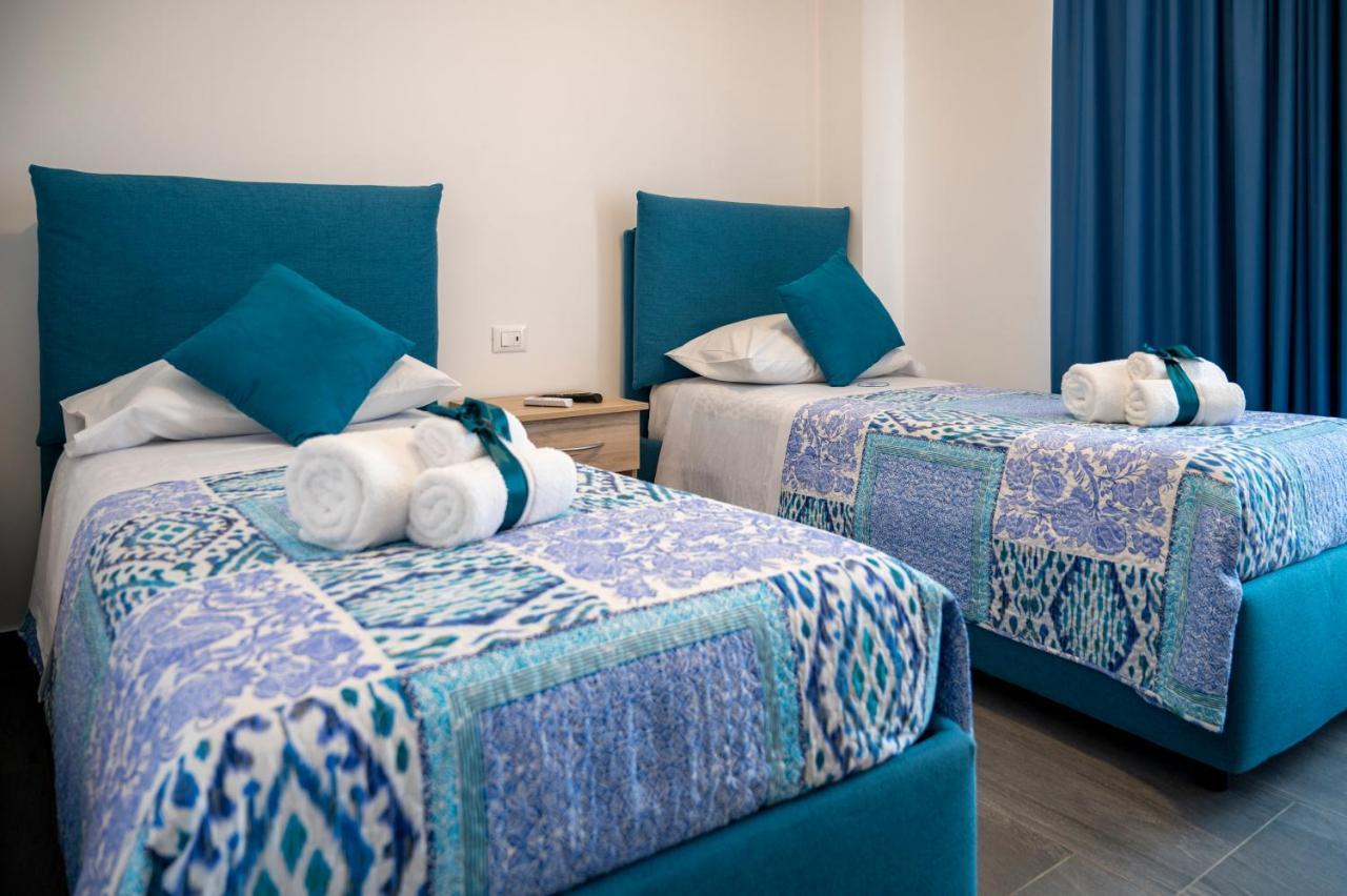 White Apartments & Spa Avola Eksteriør bilde